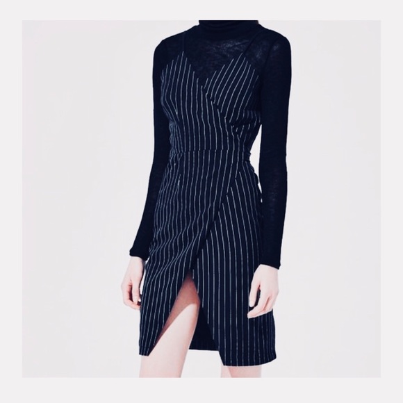 TWO FEATHERS lorinda wrap dress - Picture 2 of 7